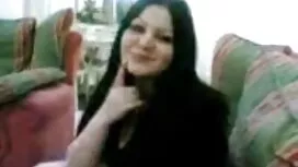 Angeklagt von der Frau einer sehr kalten Frau, brachte der Ehemann sofort geile reife nackte frauen eine schöne Frau ins Büro einer Person, brachte reife Frau auf die Couch und streichelte ihre nasse Muschi mit einer guten Garantie ihres Mannes, dass alles mit dieser Frau passiert ist.