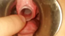 Ich bin gekommen, um jemanden zu besuchen, den ich liebe, und ich möchte sie verführen, einen Orgasmus zu nackte alte hausfrauen haben. Der Mann lächelte und fickte sie gerne.