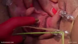 Watch porno pornos mit älteren online ein großes Mädchen genießen Mitglied in den anus oder laden Sie es auf Ihrem Handy kostenlos mit großer Qualität.