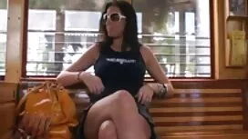 Lange Beine, lebe mit dem Geschmack eines kahlen Mannes, der kaum seine Gliedmaßen in der Hose hielt. Sie ist bereit, ihre Muschi zu bekommen, die lange rasiert ist, um in diesen reife frauen porno kostenlos Arsch zu kommen und sie auch zu brechen.