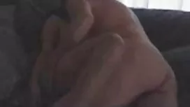 Zwei Mädchen mit einem schönen ist eine Entscheidung und erhalten die Zufriedenheit, die geschätzt wird. Nach dem fahren Lupe, ist sehr gut für die Mädchen, dass, begann das Mädchen im detail zu suchen, während masturbieren, das macht die dunkelheit Ihrer klitoris von zu viel stimulation drehen mehr rot. Als das Mädchen rief den Mann zu kommen, hat sie es schnell geile reife frauen beim sex zu tun, mit einem Mitglied auf ihnen stand. Die Mädchen knien nieder, um ihm einen Blowjob zu geben, von dem er bald enden wird. Geben mir die Kraft weiter zu fahren, war in der Lage zu geben die Mädels genug für Sie einige gute cumshot auf Nase, der Mund .