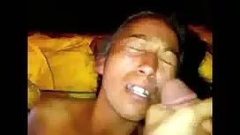 Ein Mann entfernen Sie seinen Penis reife geile fotzen auf der schönen, dick, und geschlossen, wenn sein Penis in die Vagina Ihrer rosa Pussy Schönheit erweitert, seine Hüften mit beiden Händen besser zeigen, das Rot seines jungen Alters für einen jungen Mann. Diese gutaussehenden Männer, schöne Leute, verrückt nach der Begeisterung und dem Antrieb ihrer Muschi verrückt nach einem großen Schwanz. Das Mädchen, das das Mädchen sehr geil mit den Händen streichelt und wollte, dass der junge Mann mit seinem Penis in die Vagina eindringt und ihre Vagina mit seinem Sperma füllt, versuchte ein Mann mit ihrer Schönheit zu tun.