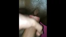 Er ersetzte einen Fernseher, der das Mädchen sah, reife weiber oma muss ihn sehr unangenehm machen, und diese Aktion veranlasste ihn, einen Job zu finden, der interessanter ist. Auf dem alten Mann sitzend flüsterte er ihm ins Ohr, dass er lieben und großartig Sex will, und weckte ihn versehentlich zu lange im Schlaf. Nach einem leidenschaftlichen Kuss begann sich das Mädchen vor ihm auszuziehen, zog dann den Schwanz und fing an, ihm einen Blowjob zu geben, von dem schon lange geträumt wurde. Dann machte er einen Fehler, und er lachte sie aus, um ihr zu zeigen, dass Sex mit einem jungen Mädchen. Wenn die Kraft meines Großvaters erschöpft ist, ist es ein Ende im Mund .