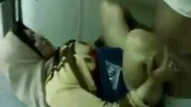Ein charmanter Student, die Entscheidung, nicht nur sehr gut für junge Liebhaber Sex zu Hause zu geben, sondern auch alles vor die Kamera zu nehmen. Wenn das süße Mädchen ein Neuanfang einen Pussy-Mann vor der Kamera umarmt, ist ihre Stimmung sehr positiv. Der wunderbare Anblick ihrer Liebhaber, alle seine Funktionen, und jeden Montag brachte sie ihren Geliebten mit einer Hand hinein. Das süße Mädchen hat Spaß an sexuellen Witzen von den Männern geile reife titten und stellt fest, dass sie bald das große für das andere Loch in seinem Körper bekommen wird. Das Paar zögerte nicht, vor der Kamera zu lieben, wegen des intimen Spaßes, da es ihre Vitalität erheblich steigert. Das Mädchen versuchte, die Bedürfnisse der Menschen zu befriedigen, und er wiederum endete mit den Mächtigen und Reichen.